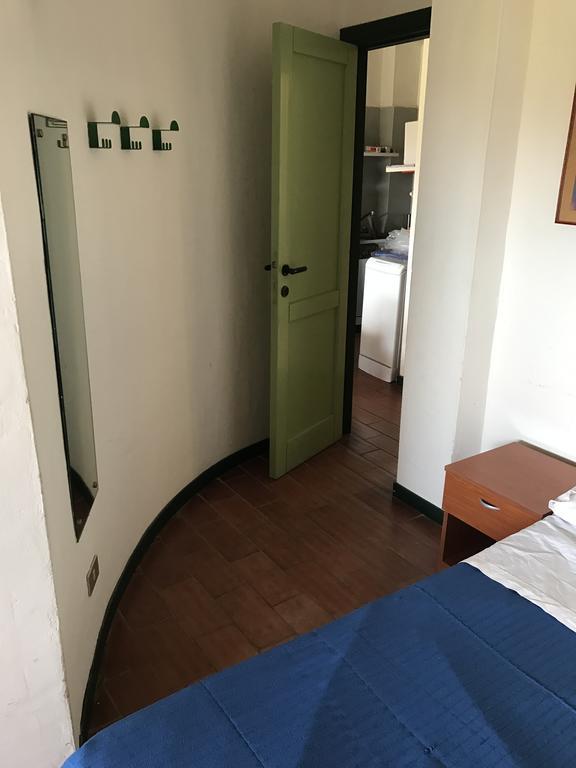 바야사드리니아 Appartam. Con Piscina 4P 아파트 외부 사진